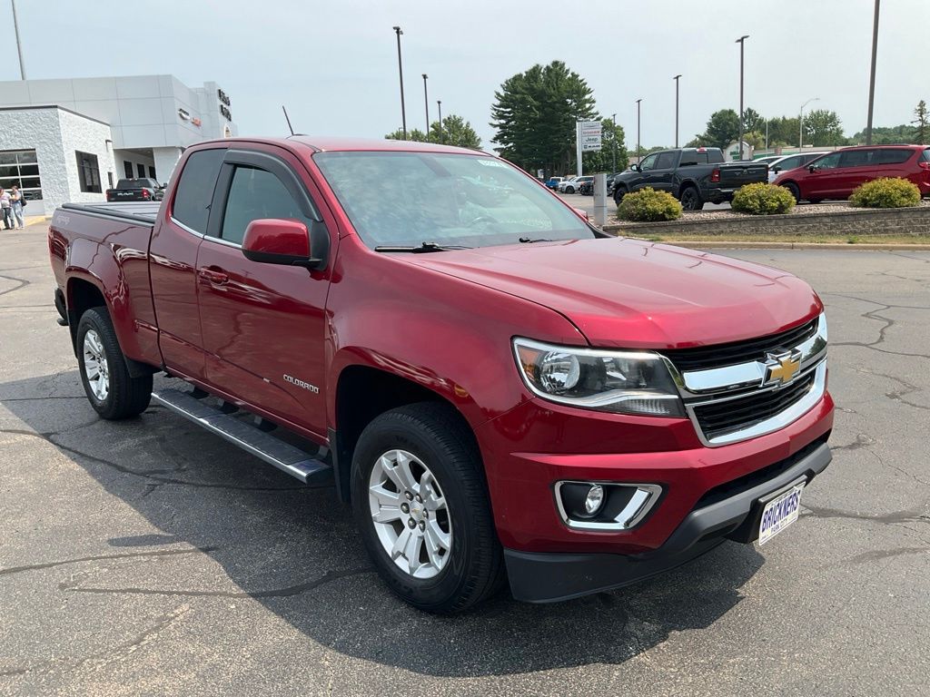Cajun Red Tintcoat 2018 Chevrolet Colorado Pickup Truck Four-Wheel Drive 8-Speed Automatic