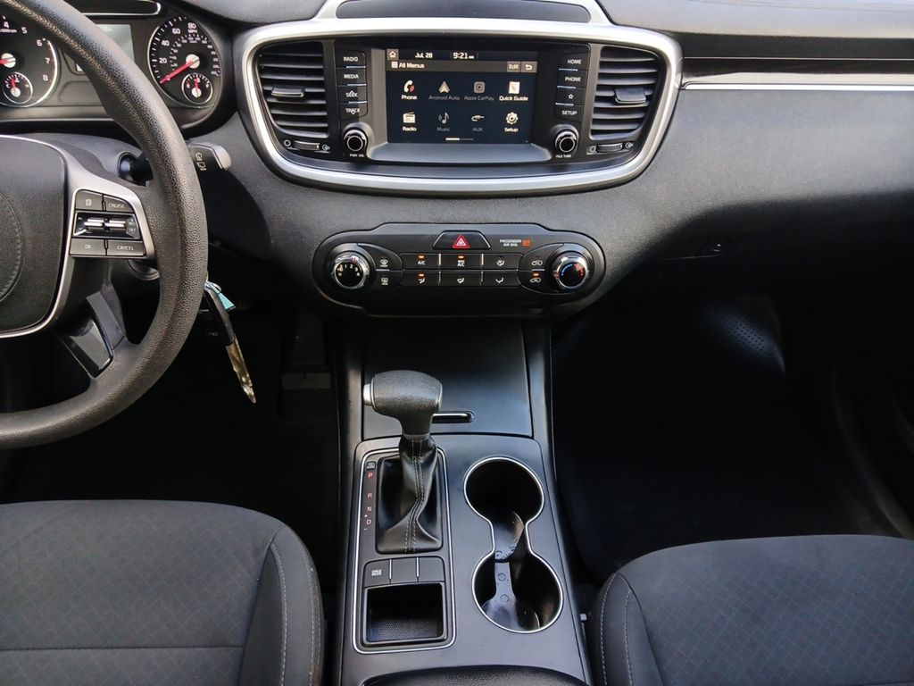 Used Car 2020 Kia Sorento  Lx For Sale Under $15,000 In Austin, Texas