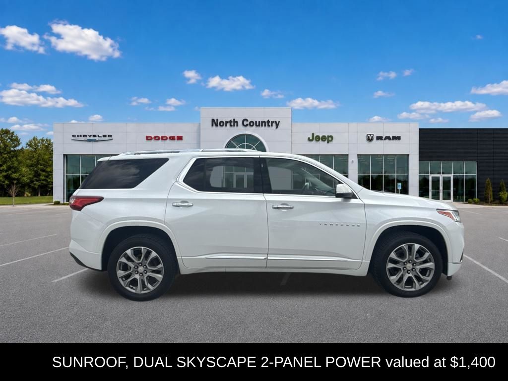 White (Iridescent Pearl Tricoat) 2021 Chevrolet Traverse SUV / Crossover Four-Wheel Drive 9-Speed Automatic