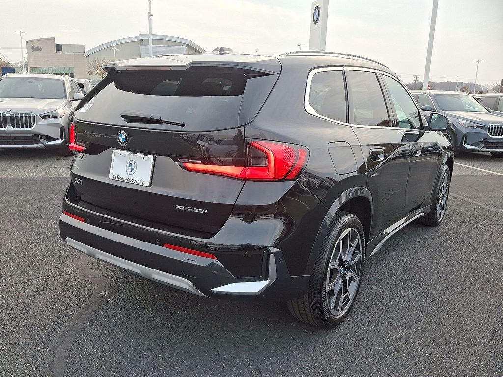 Thumbnail: 2025 BMW X1 - 6