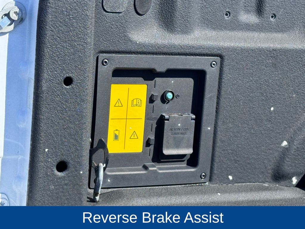 2023 Ford F-150 Lightning Pro