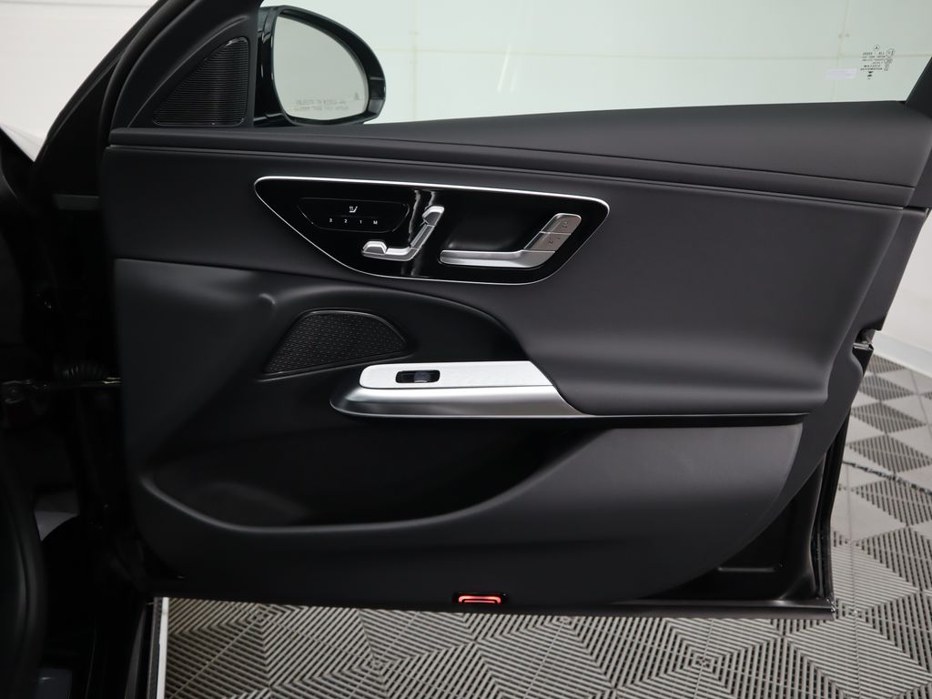Thumbnail: 2026 Mercedes-Benz E-Class - 26