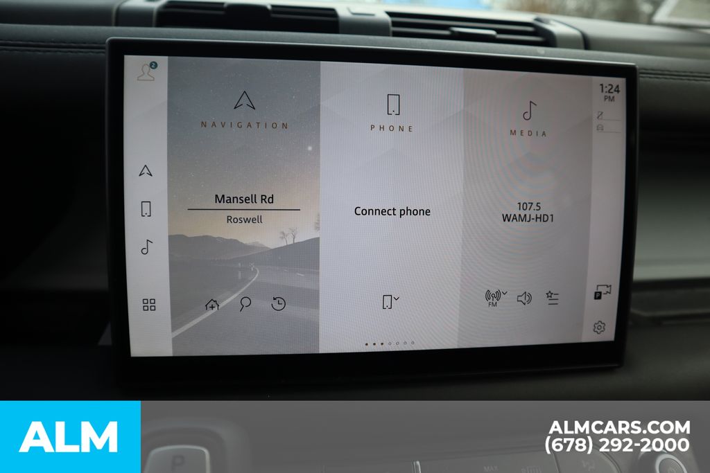 Used 2025 Black Land Rover S image 39