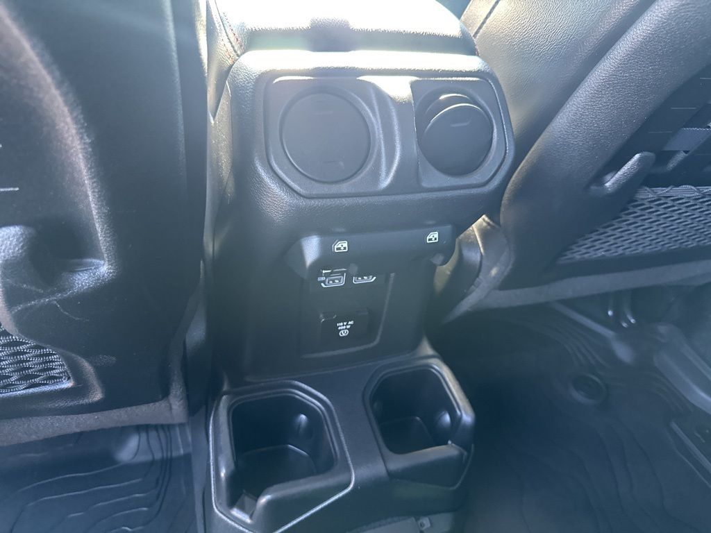 Used Car 2022 Jeep Gladiator  Rubicon For Sale Under $40,000 In Austin, Texas