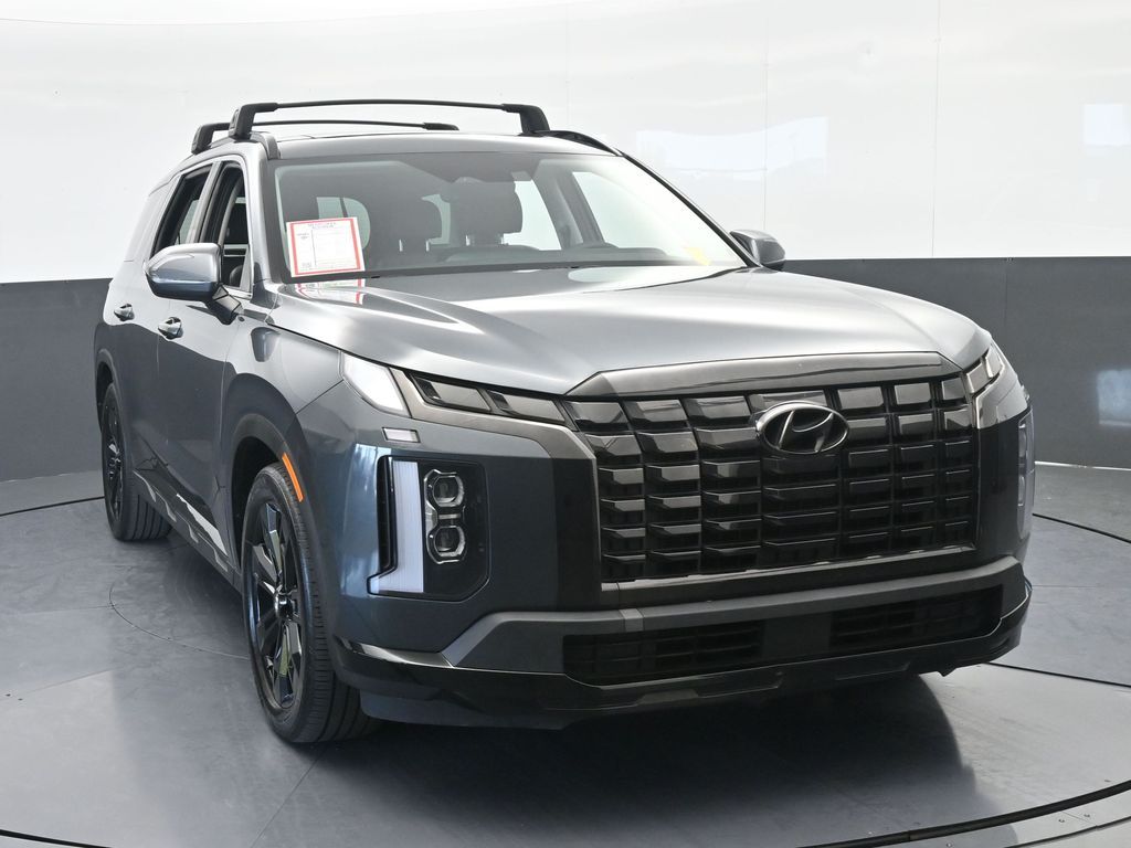 Used 2023 Steel Graphite Hyundai XRT image 9