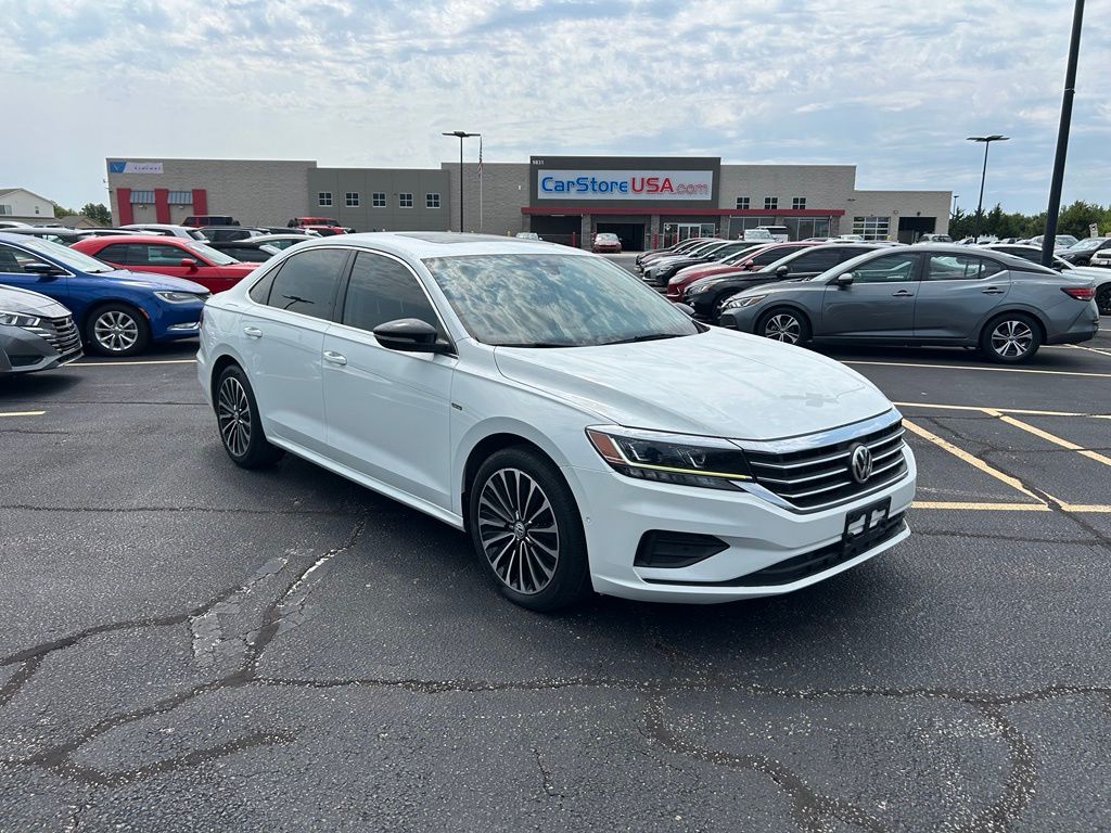  2022 Volkswagen Passat 2.0T Limited Edition FWD   