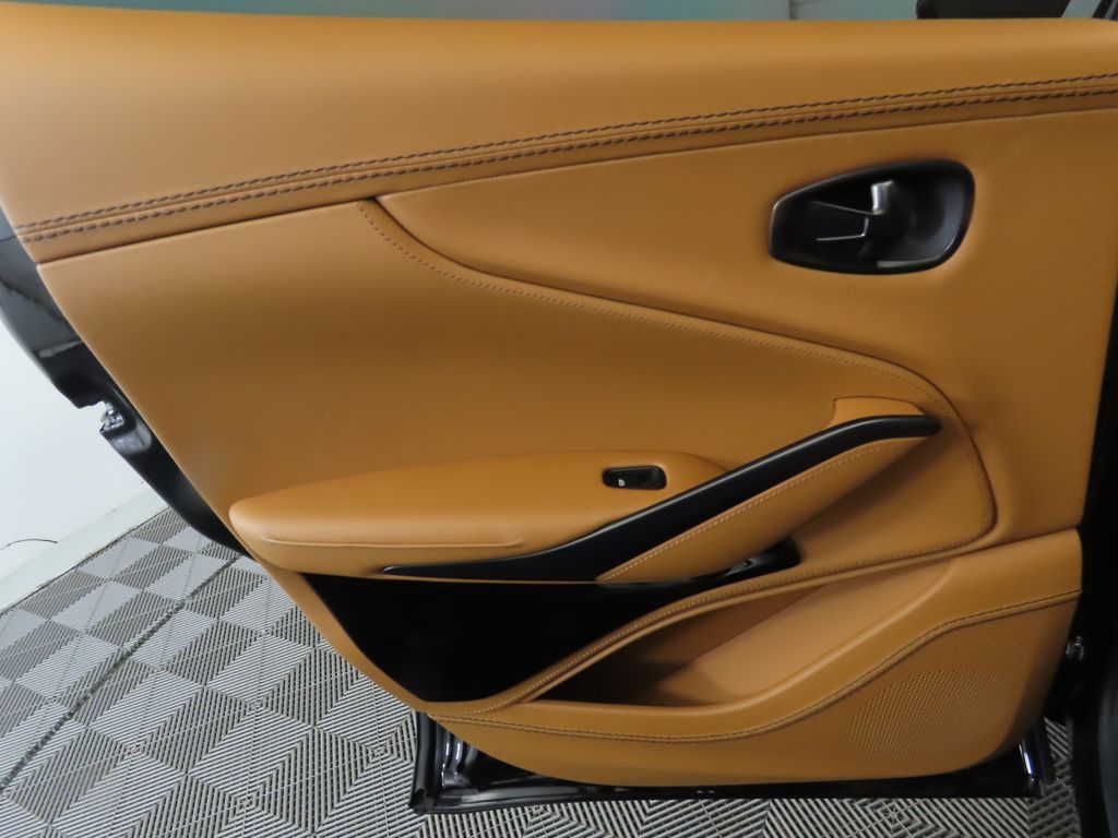 Thumbnail: 2021 Aston Martin DBX - 27