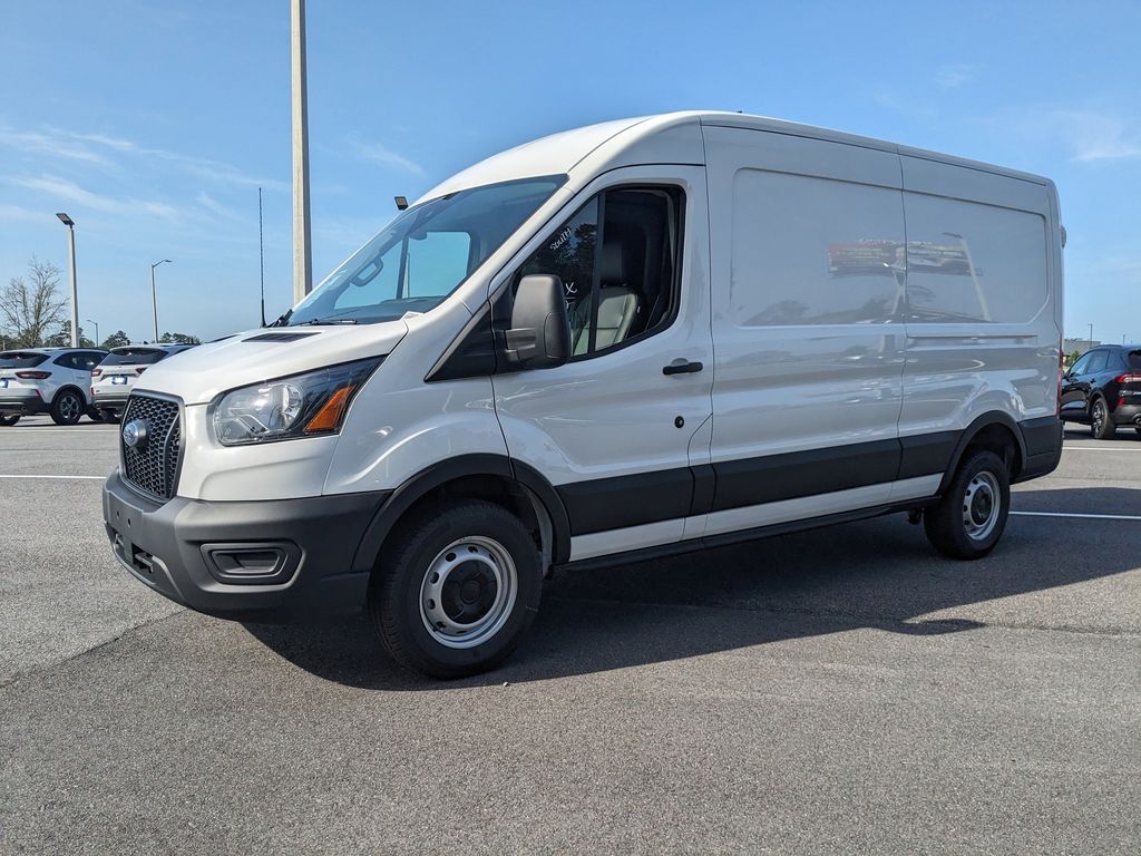 2025 Ford Transit 250
