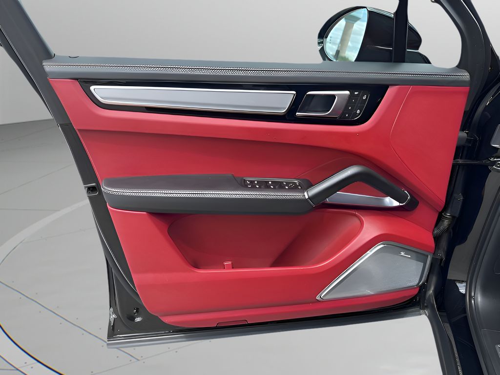 Used Car 2023 Porsche Cayenne E-hybrid  Turbo S For Sale Under $130,000 In Austin, Texas