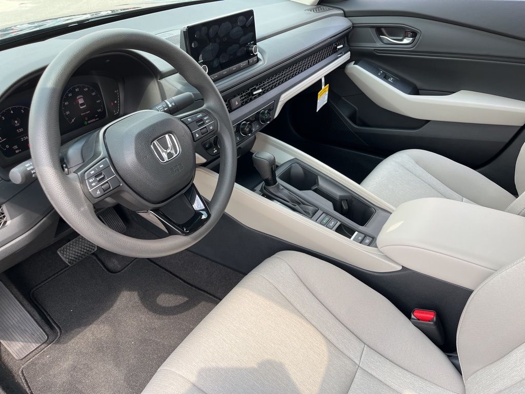 Thumbnail: 2025 Honda Accord - 10