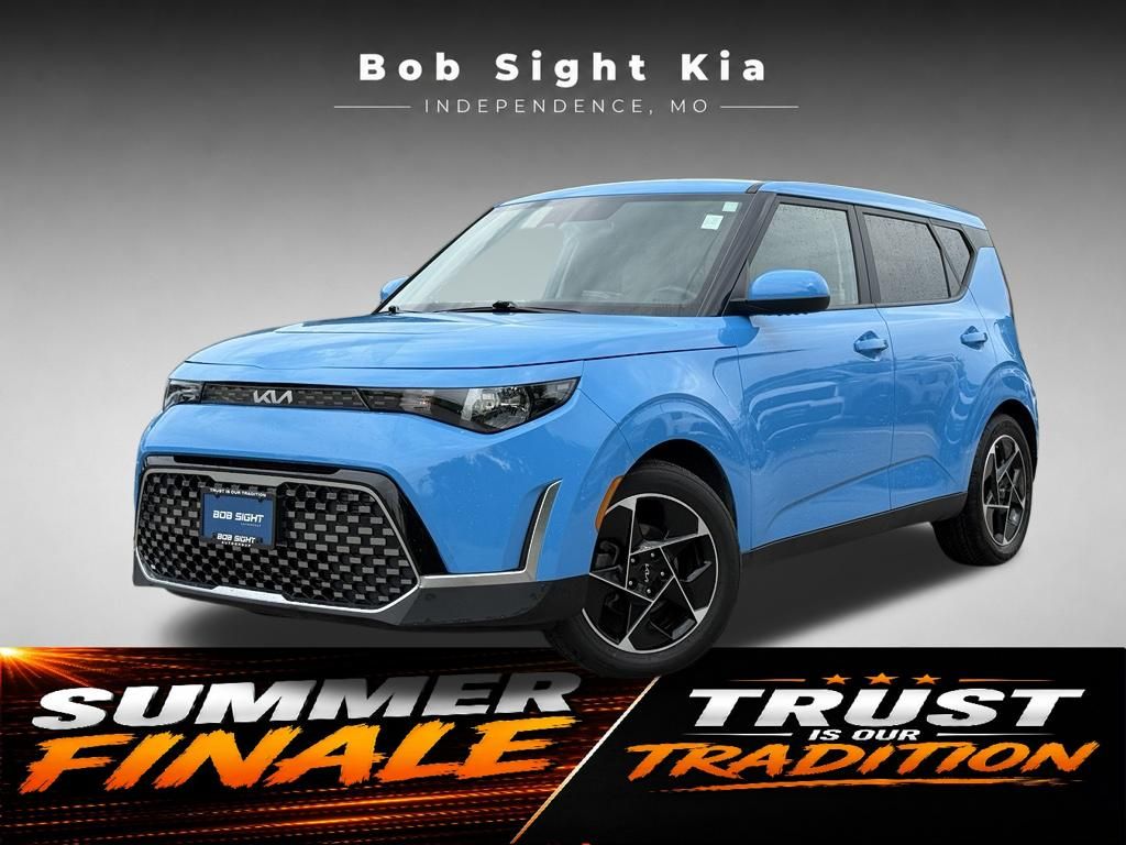  2023 Kia Soul EX FWD   