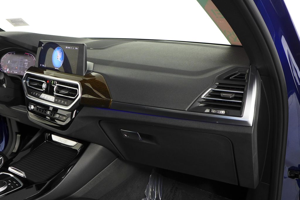 Thumbnail: 2022 BMW X3 - 14