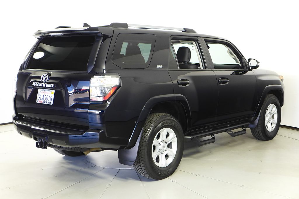 2022 Toyota 4Runner SR5 7