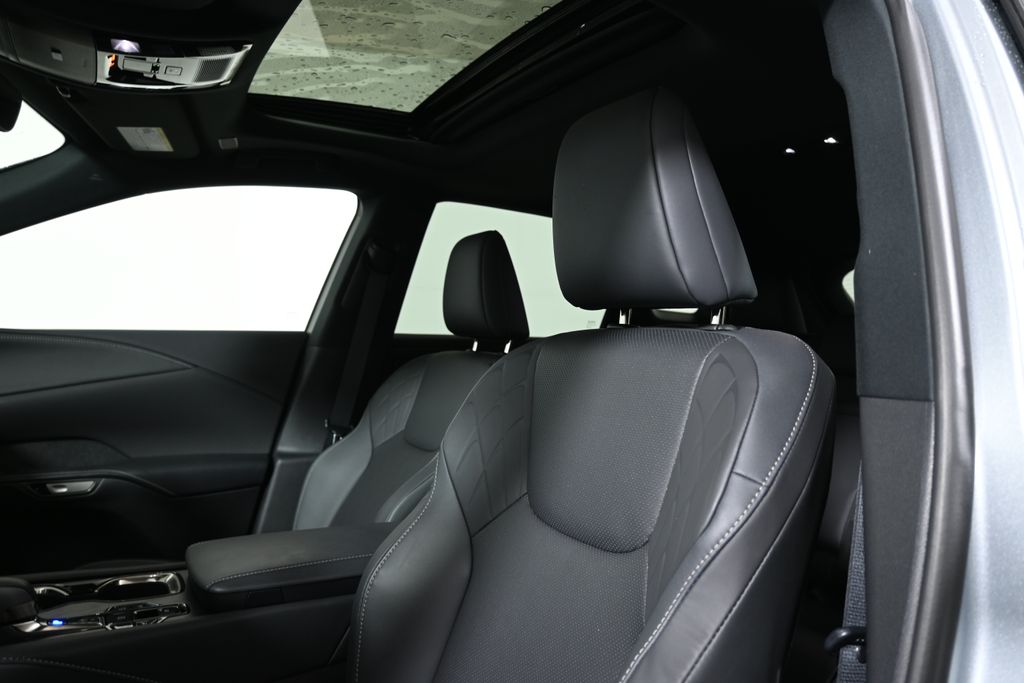 Thumbnail: 2025 Lexus RX - 15