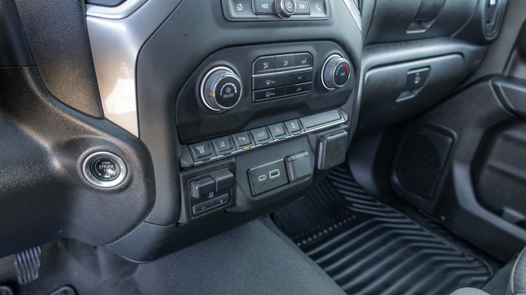 Used 2024 Chevrolet Silverado 2500HD Custom 4D Crew Cab