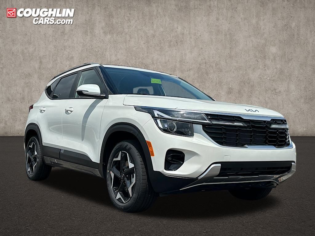 Snow White Pearl 2025 Kia Seltos SUV / Crossover All-Wheel Drive Continuously Variable Transmission