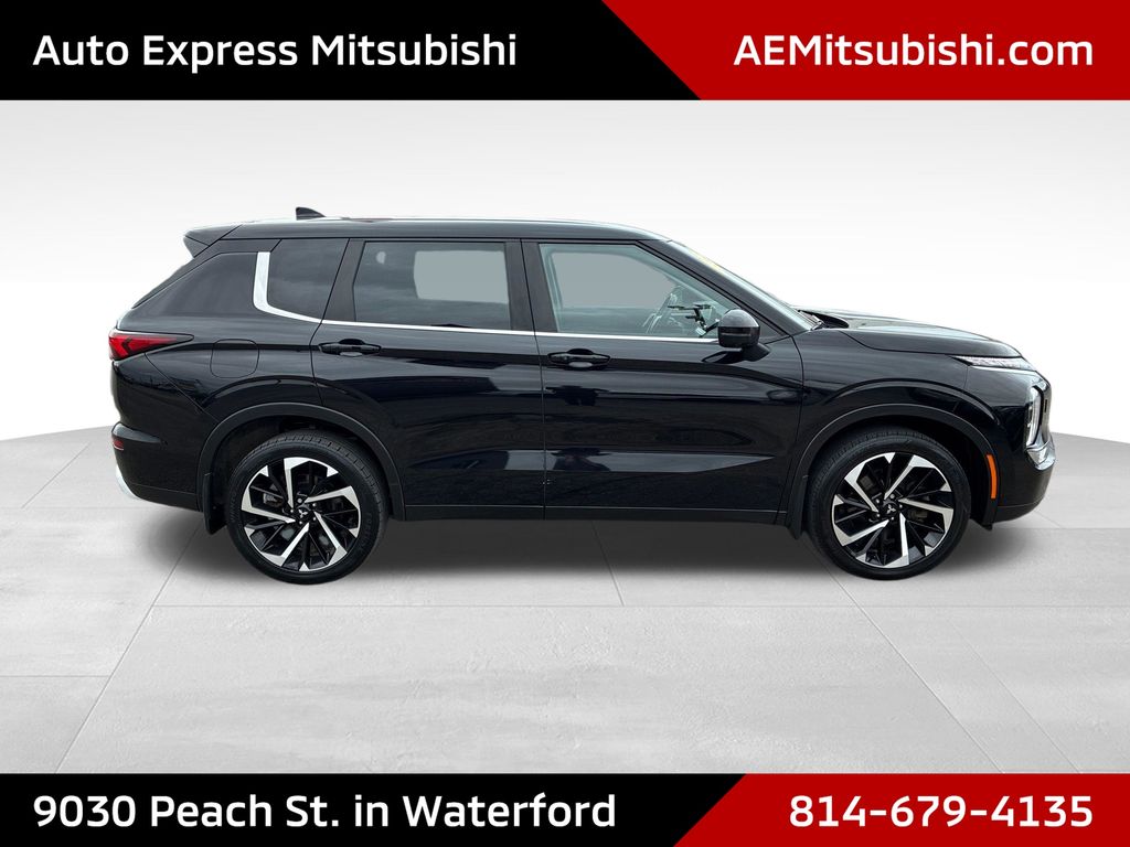 2023 Mitsubishi Outlander SE  at Auto Express Mitsubishi
