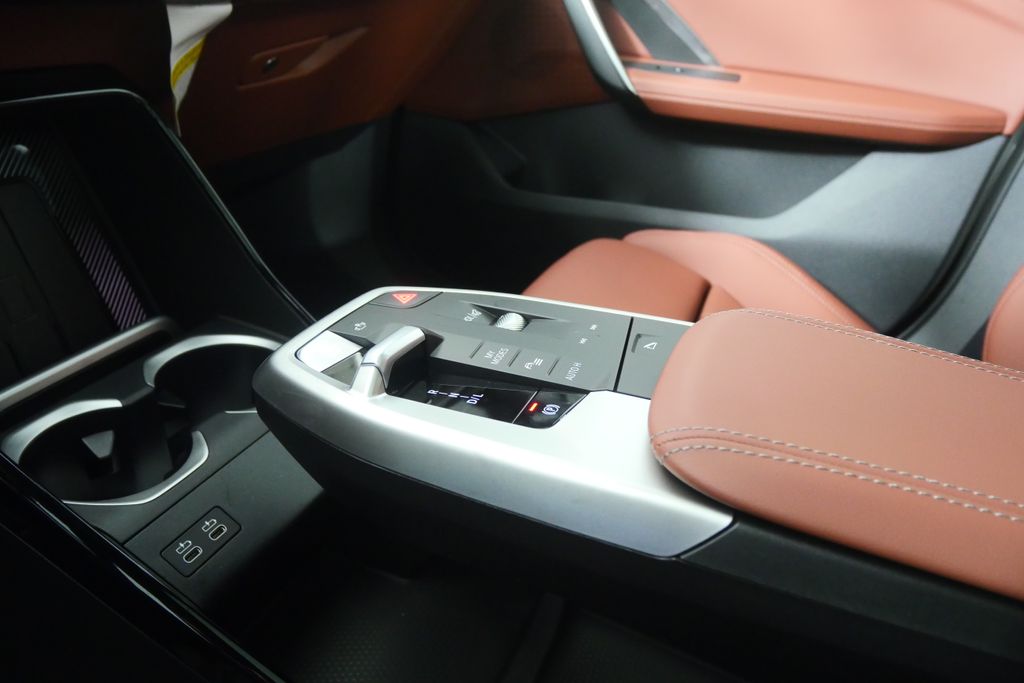 Thumbnail: 2026 BMW X1 - 21