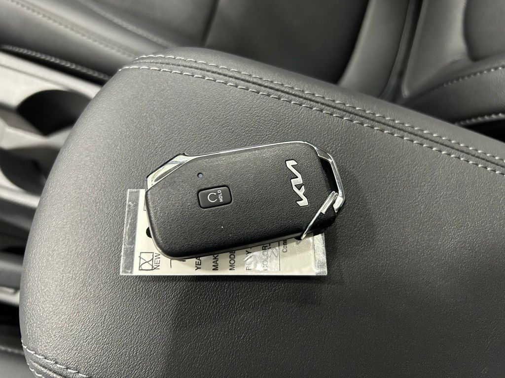 new 2026 Kia Seltos car, priced at $30,495
