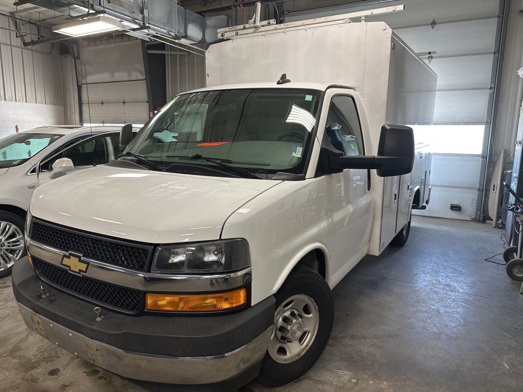 2019 Chevrolet Express Chassis 3500 139 Cutaway RWD