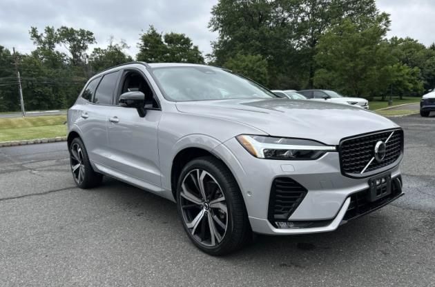 Silver Dawn Metallic 2023 Volvo XC60 SUV / Crossover All-Wheel Drive Automatic