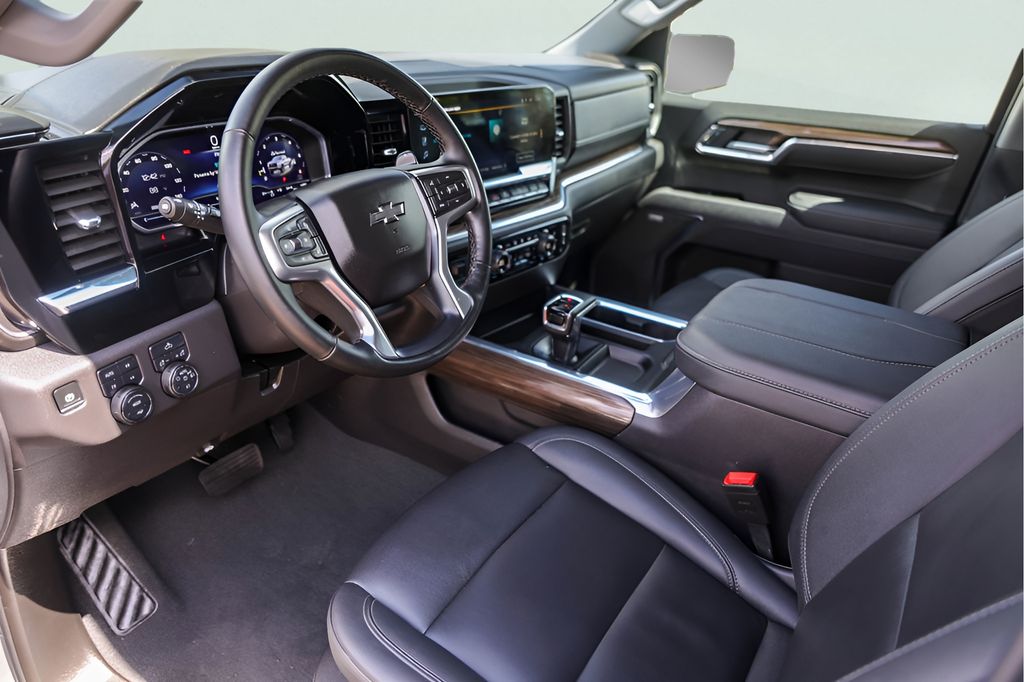 Used Car 2025 Chevrolet Silverado 1500  Lt Trail Boss For Sale Under $60,000 In Austin, Texas