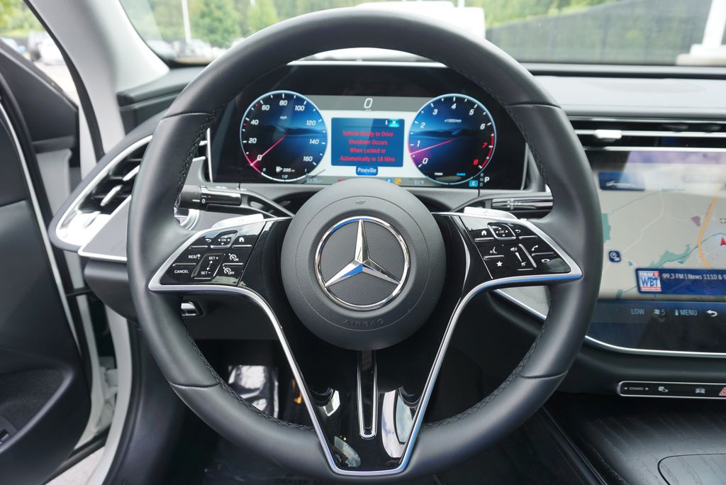Thumbnail: 2024 Mercedes-Benz E-Class - 25
