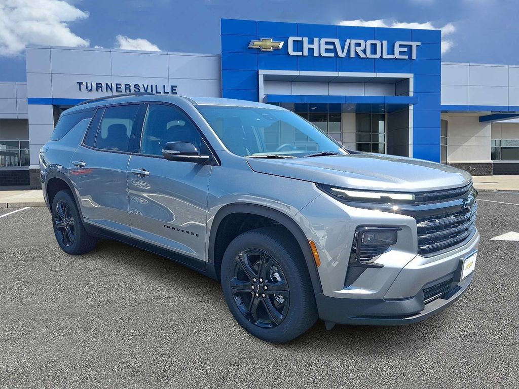 Thumbnail: 2027 Chevrolet Traverse - 2