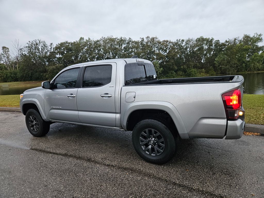 2023 Toyota Tacoma SR5 3