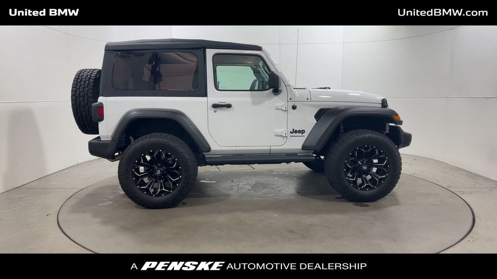 2022 Jeep Wrangler Sport S 9