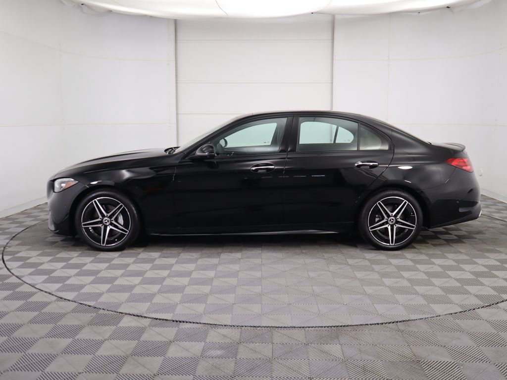 Thumbnail: 2025 Mercedes-Benz C-Class - 8