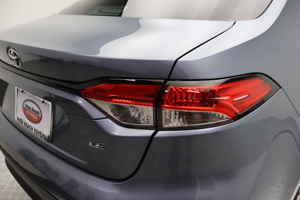 Thumbnail: 2023 Toyota Corolla - 9