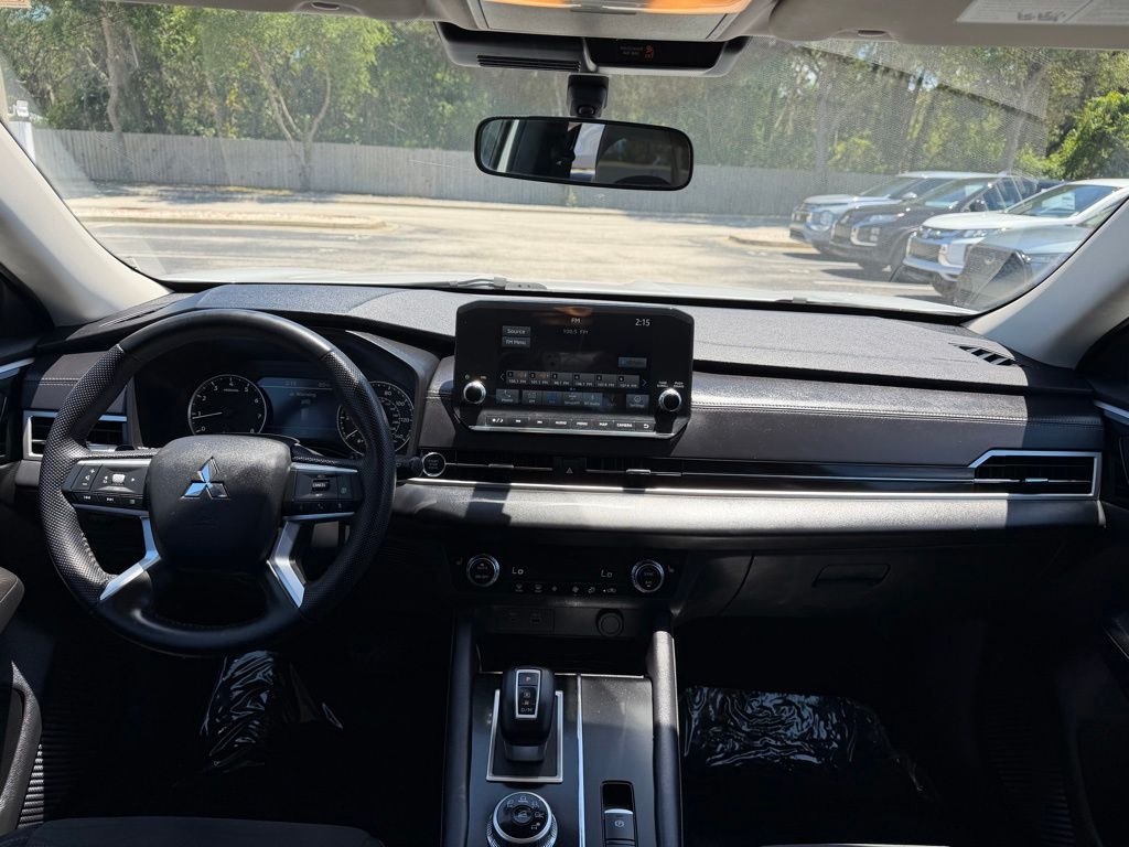 Used 2023 Mitsubishi Outlander SUV