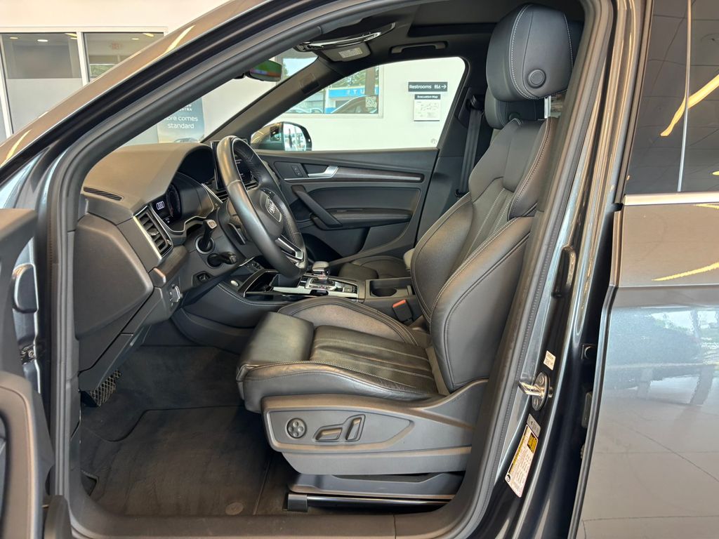 2023 Audi Q5 Sportback 45 S line Premium Plus