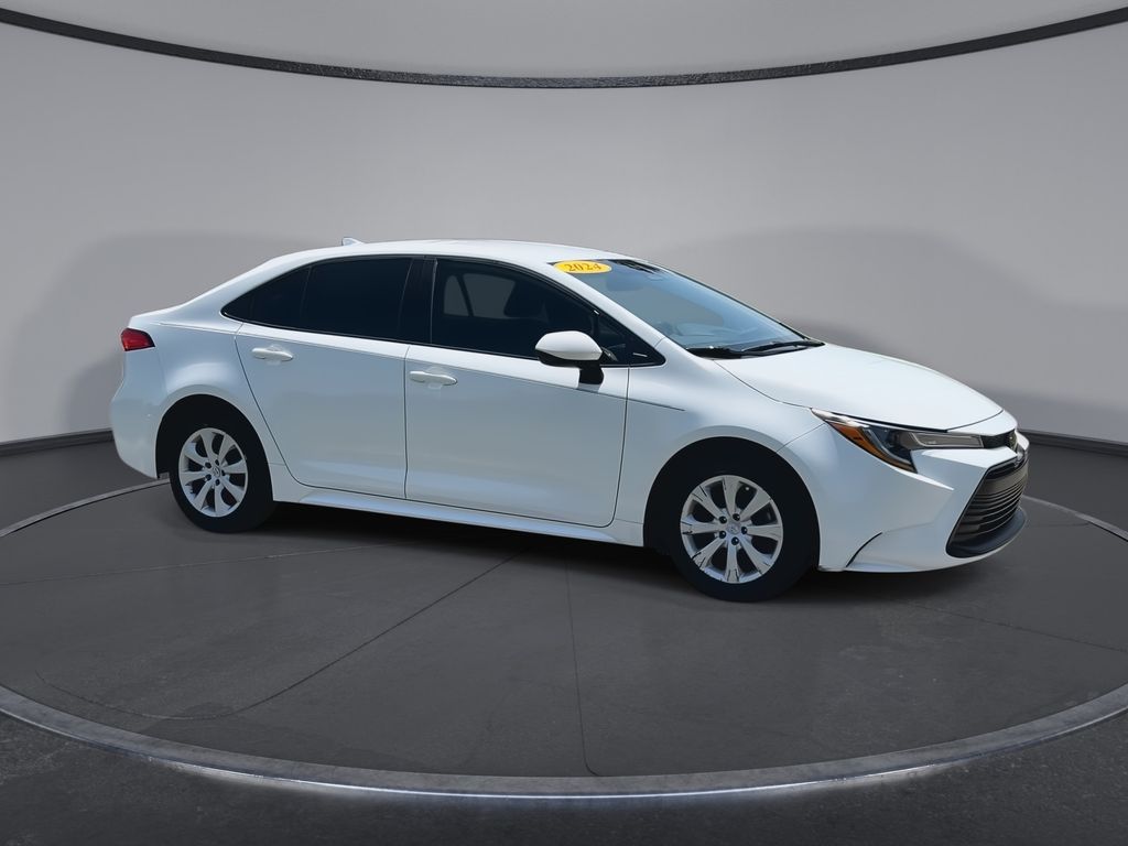 Thumbnail: 2024 Toyota Corolla - 2