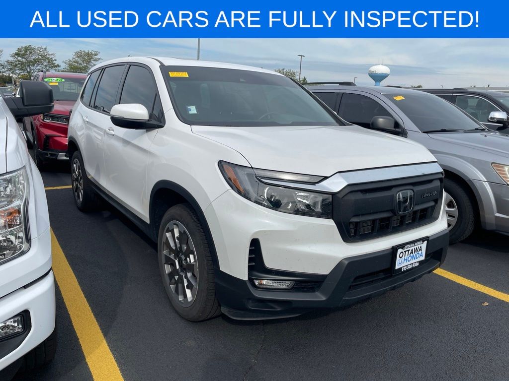 White 2025 Honda Passport SUV / Crossover All-Wheel Drive 9-Speed Automatic