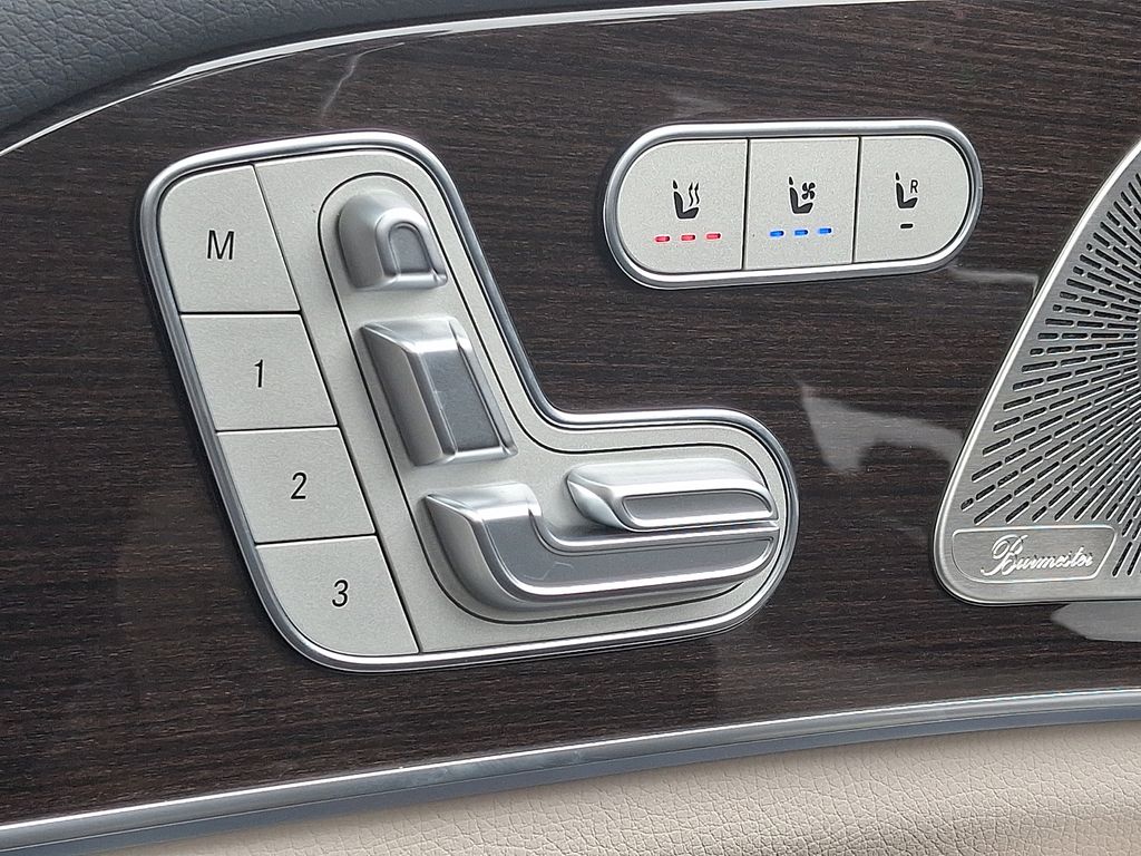 Thumbnail: 2026 Mercedes-Benz GLE - 20