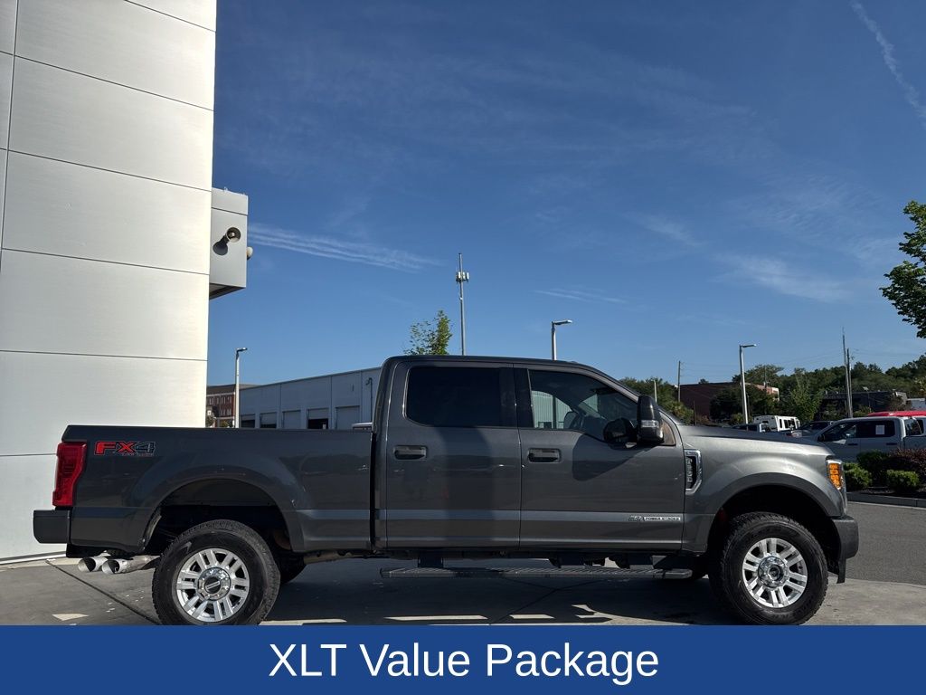 2017 Ford F-250 Super Duty XLT
