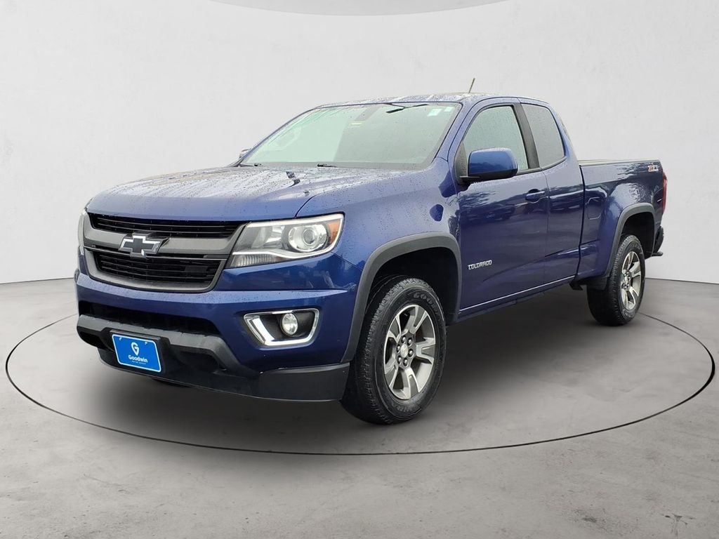 Laser Blue Metallic 2017 Chevrolet Colorado Pickup Truck Four-Wheel Drive 8-Speed Automatic