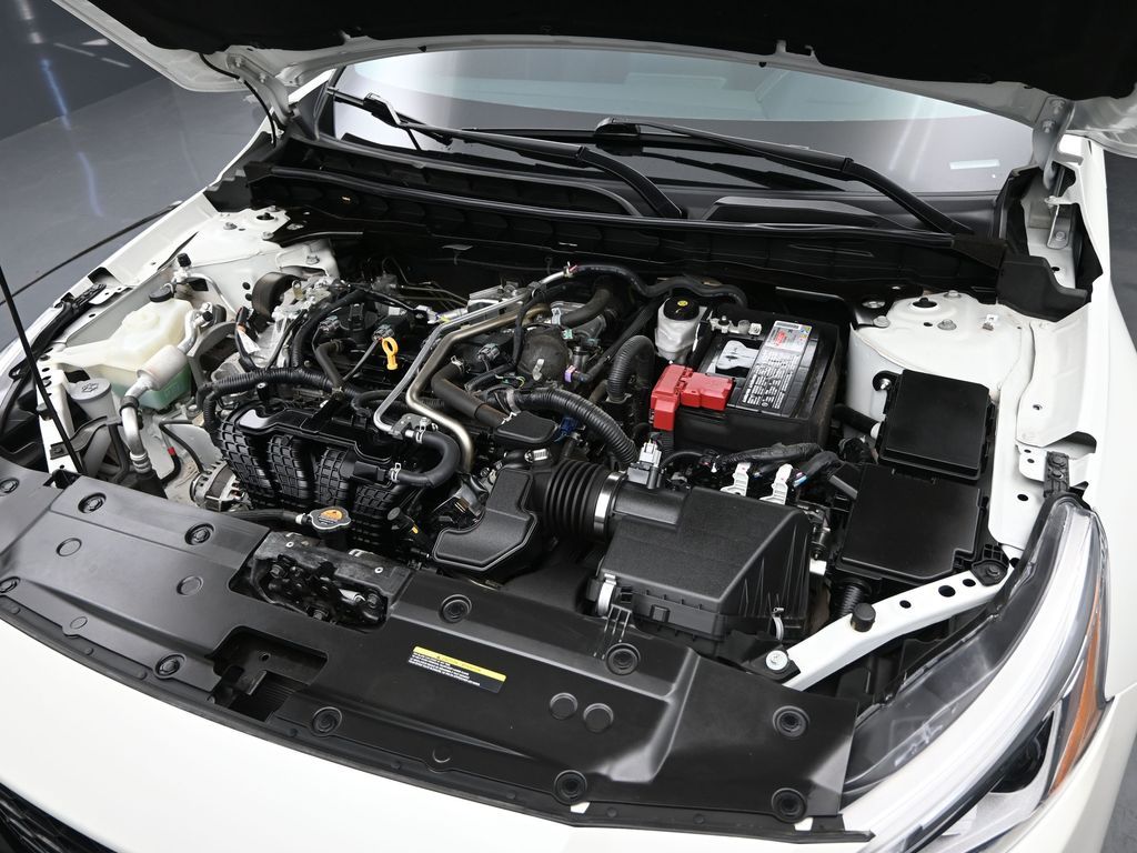 2022 Nissan Altima SR Intelligent AWD