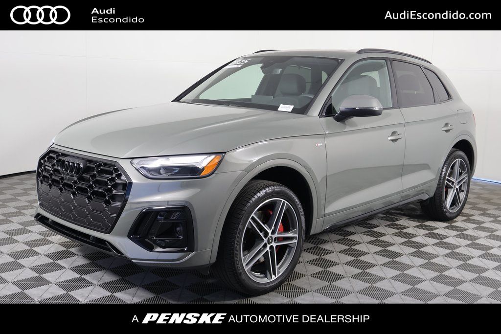 Chronos Gray Metallic 2025 Audi Q5 Hybrid Plug-in SUV / Crossover All-Wheel Drive 7-Speed Automatic