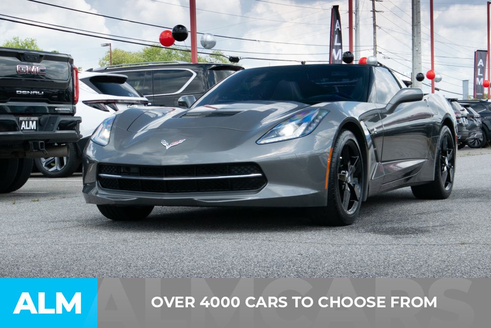 2015 Chevrolet Corvette Stingray 1LT photo 2