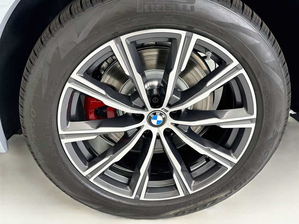 Thumbnail: 2026 BMW X5 - 30