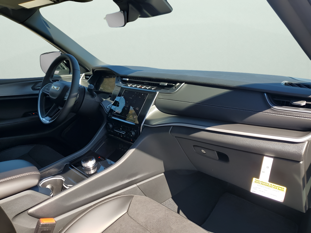 New Car 2025 Jeep Grand Cherokee  For Sale Under $40,000 In Austin, Texas