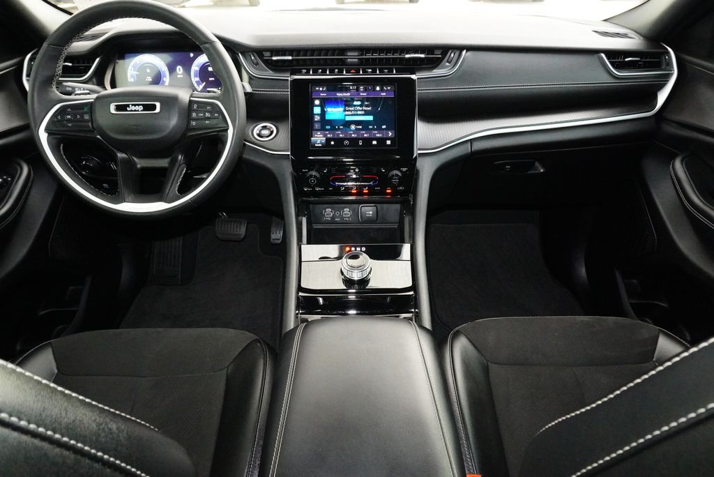 Used Car 2023 Jeep Grand Cherokee  Altitude For Sale Under $30,000 In Weatherford, Texas