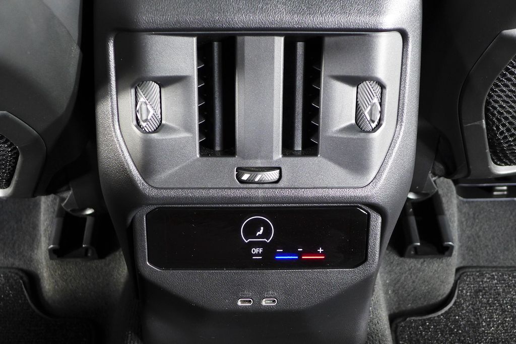 Thumbnail: 2025 BMW X3 - 24