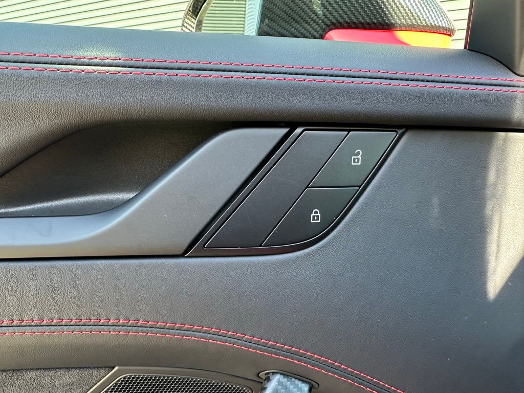 Thumbnail: 2026 Porsche 911 - 20