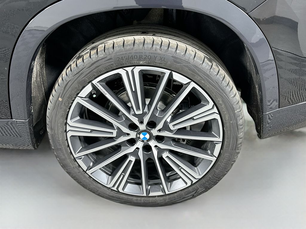 Thumbnail: 2026 BMW X1 - 23