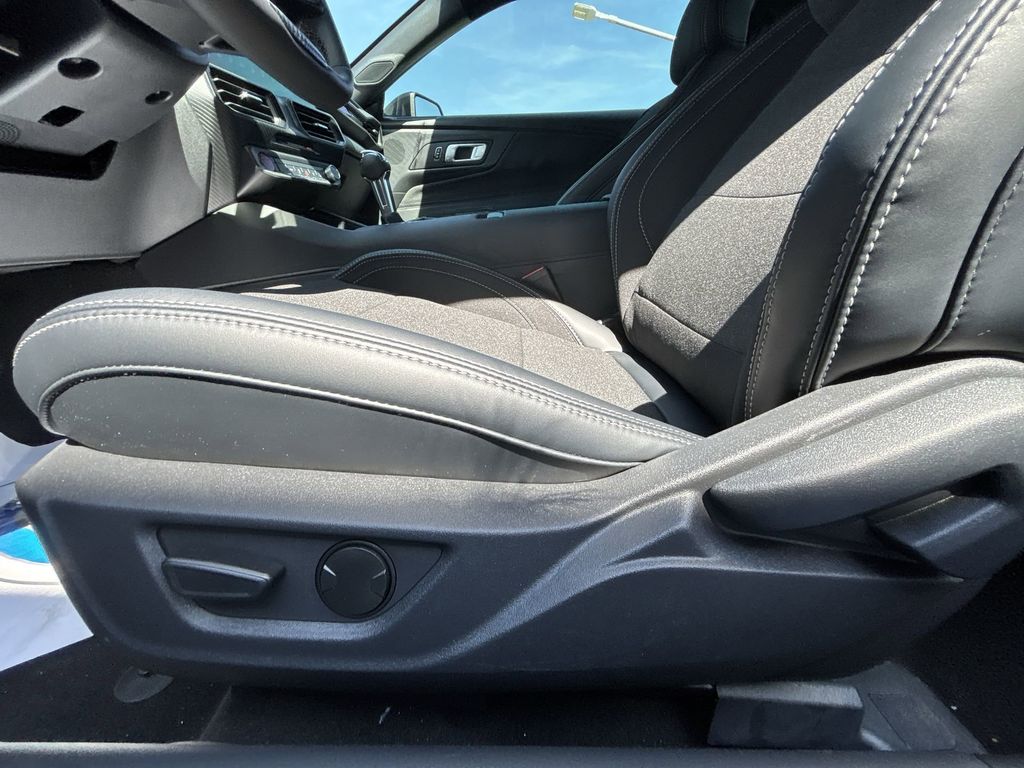 New 2026 Shadow Black Ford EcoBoost® Fastback image 14