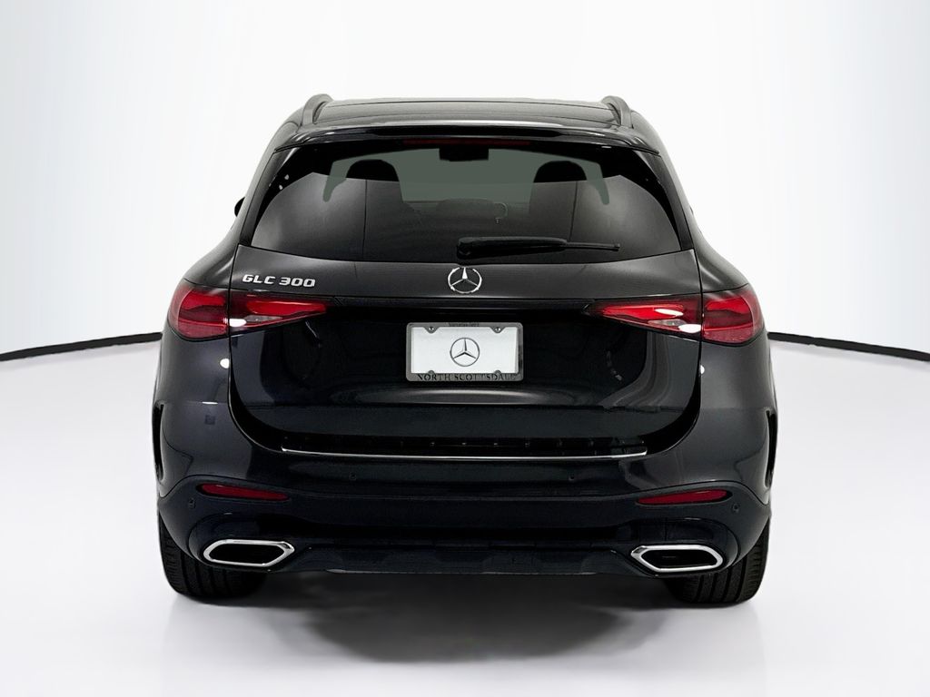Thumbnail: 2023 Mercedes-Benz GLC - 6